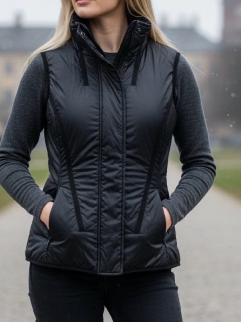 🌺LULULEMON GLACIER Puffer lined vest 🌺